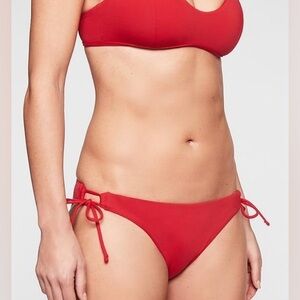 Athleta Notsostring Bottom, Size L. Radiant Red